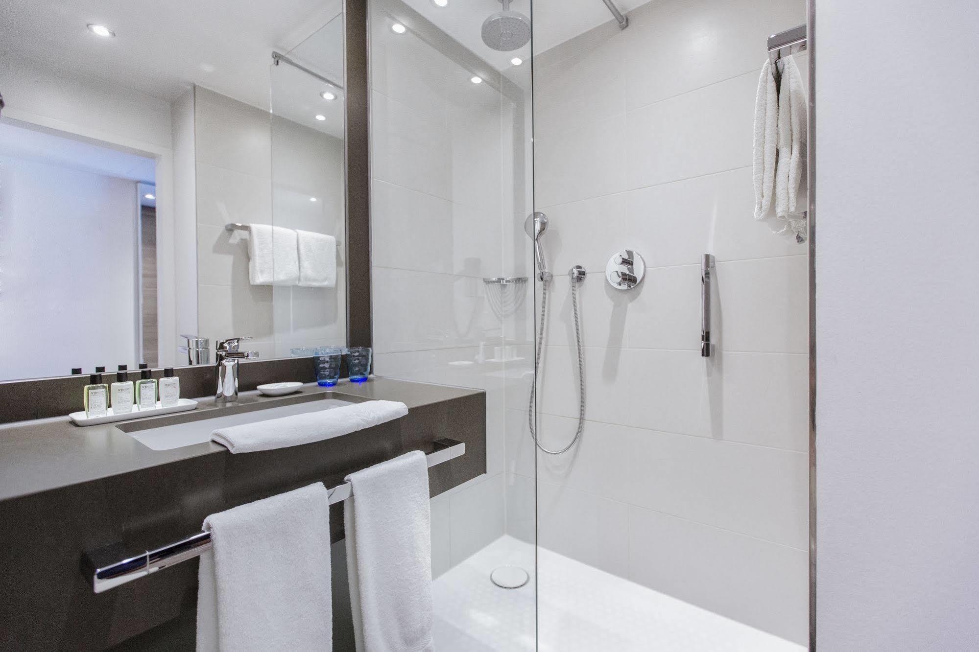 The Alex Hotel Фрайбург Екстериор снимка