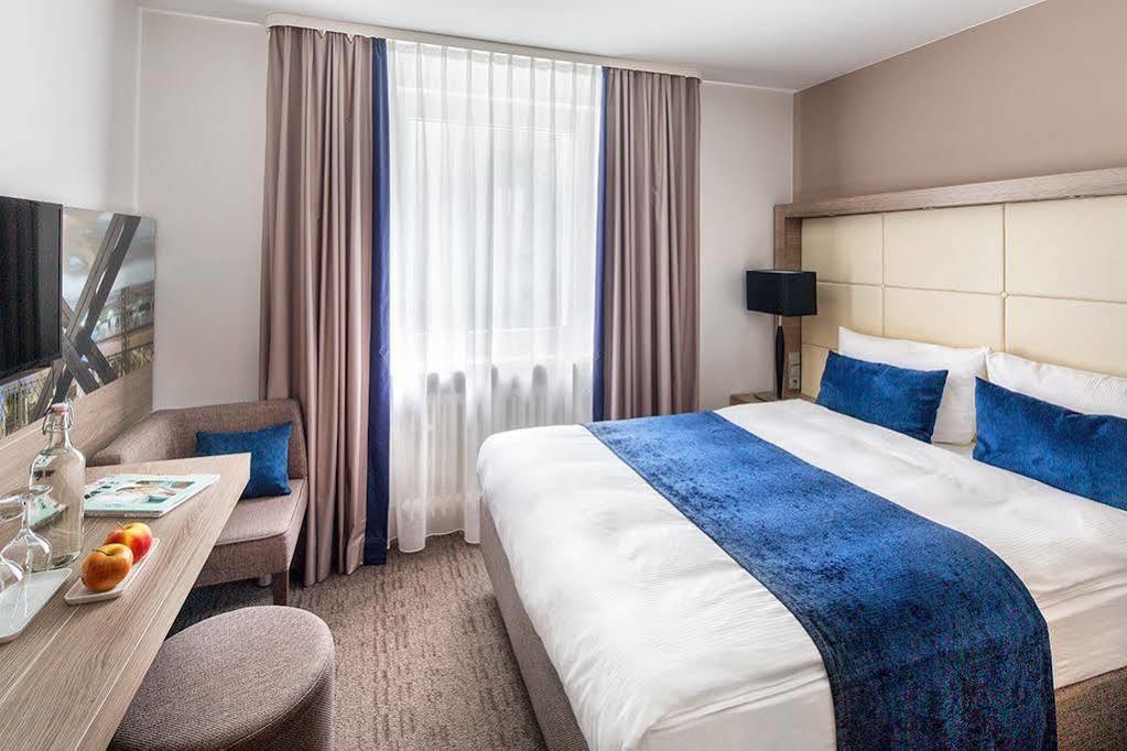 The Alex Hotel Фрайбург Екстериор снимка